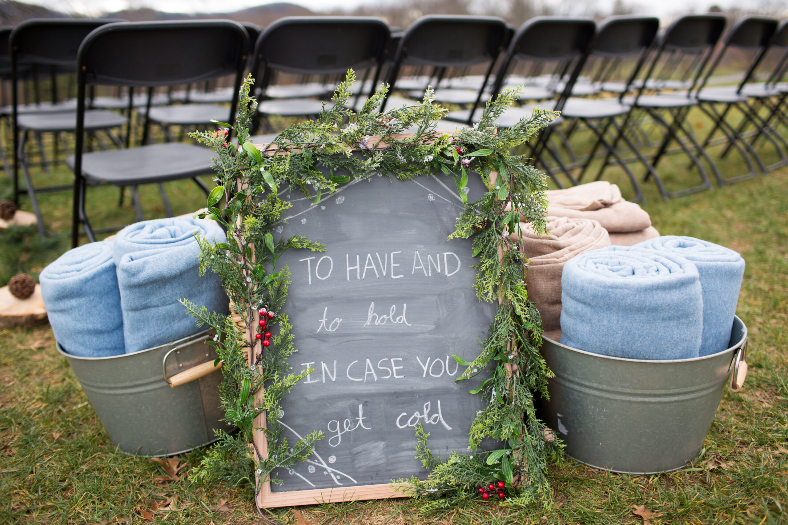 Outdoor wedding planning tips