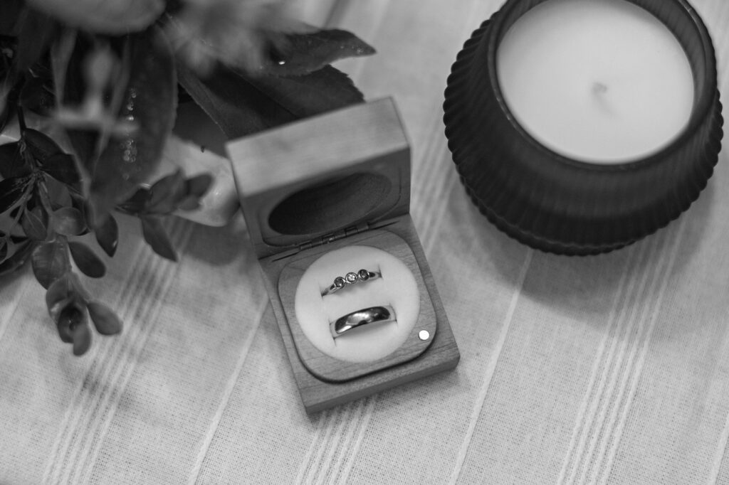 wedding rings